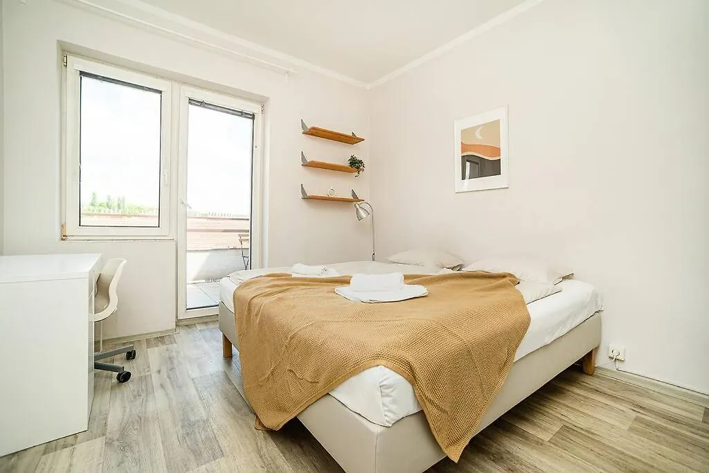 Apartment 3 Bedroom Flat With Amazing Terrace Prague Czech Republic